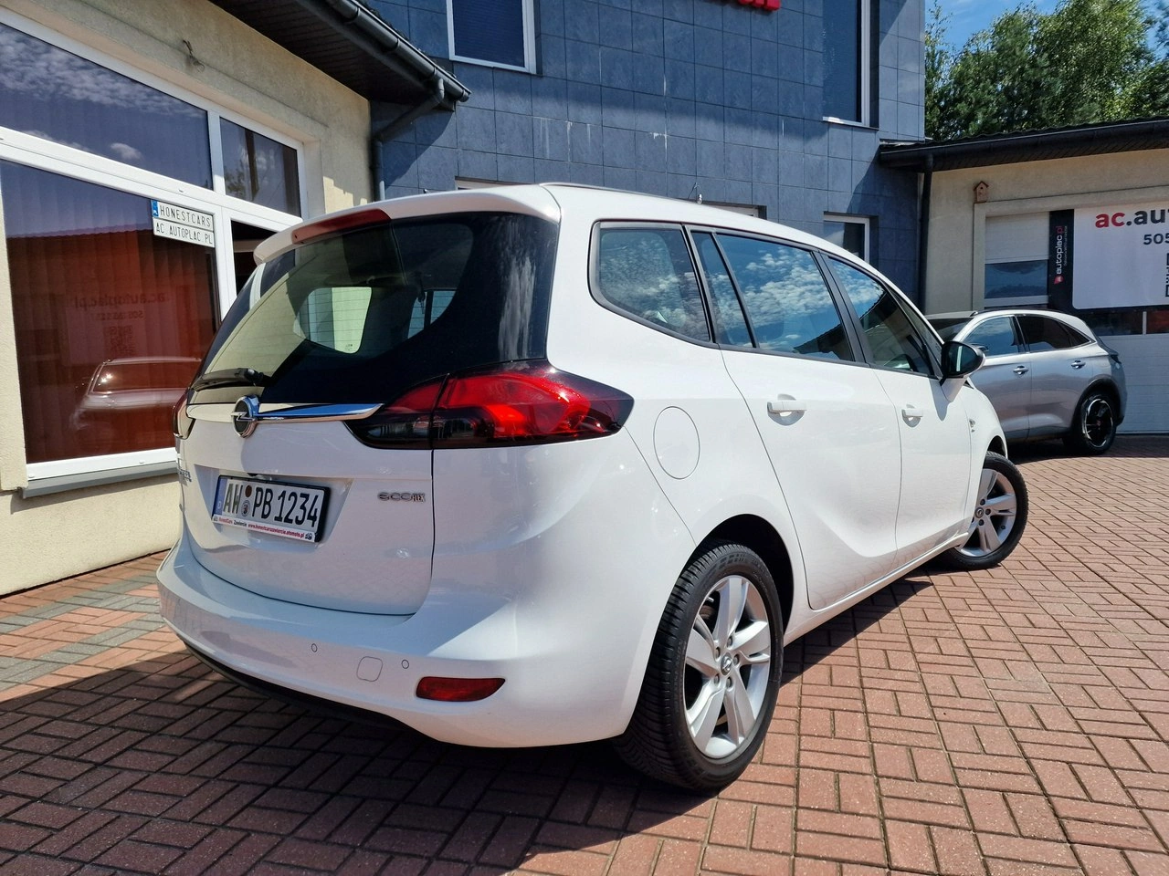 Opel Zafira - Zdjęcie 15