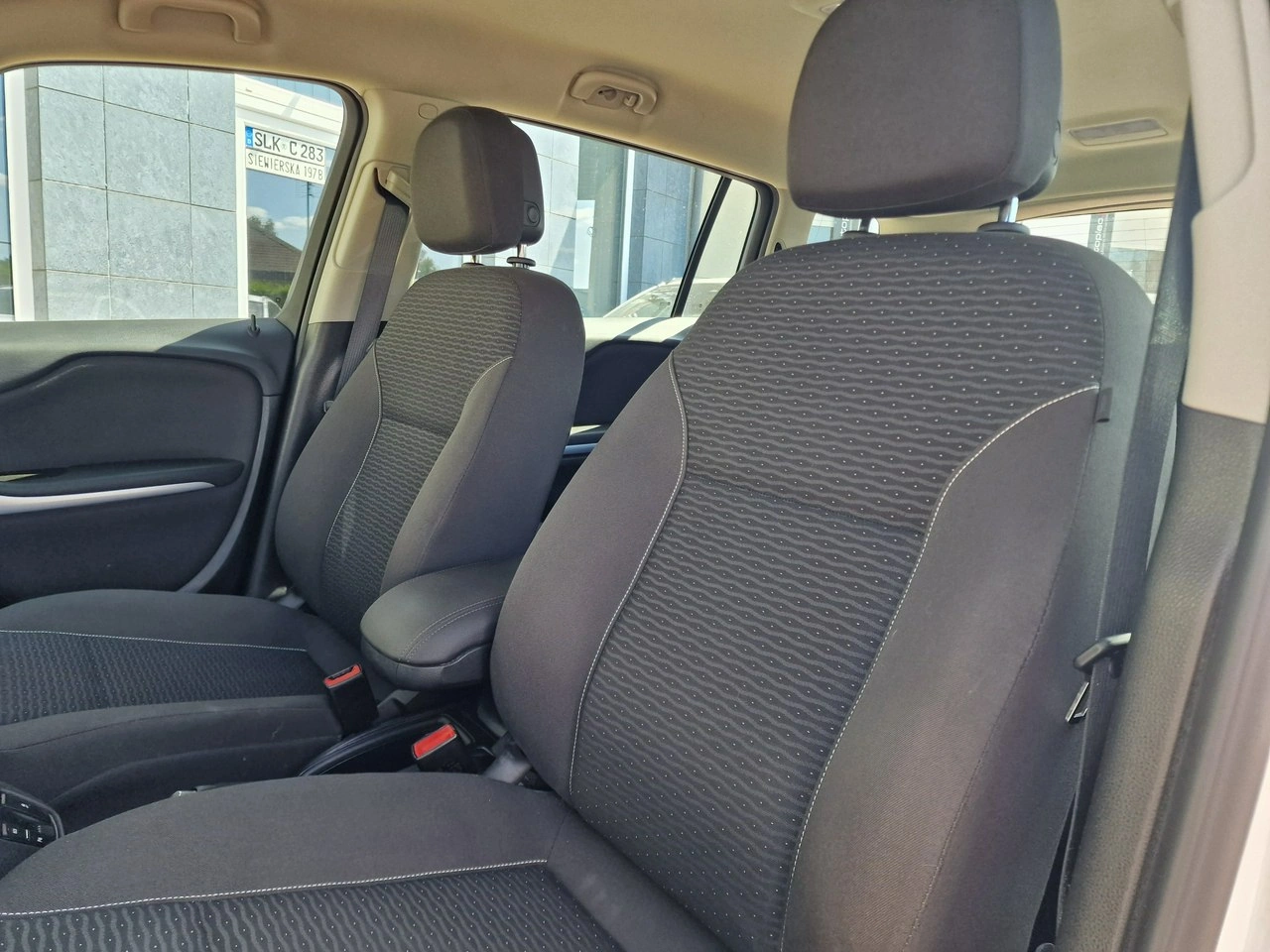 Opel Zafira - Zdjęcie 18