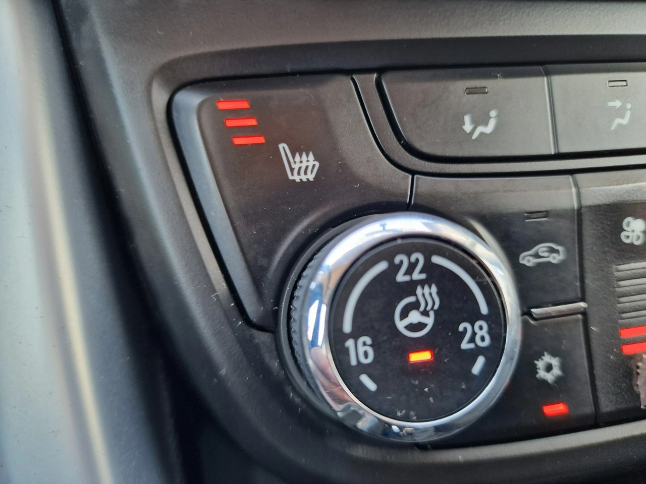 Opel Zafira - Zdjęcie 28