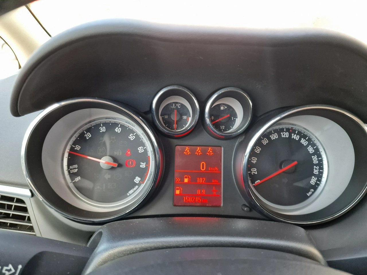 Opel Zafira - Zdjęcie 31