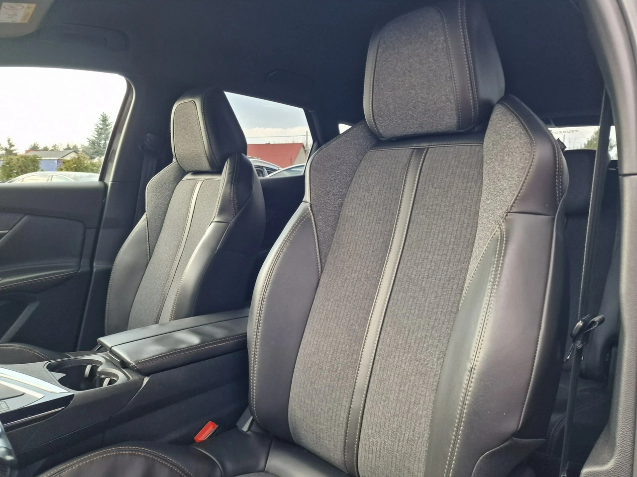 Peugeot 3008 - Zdjęcie 18