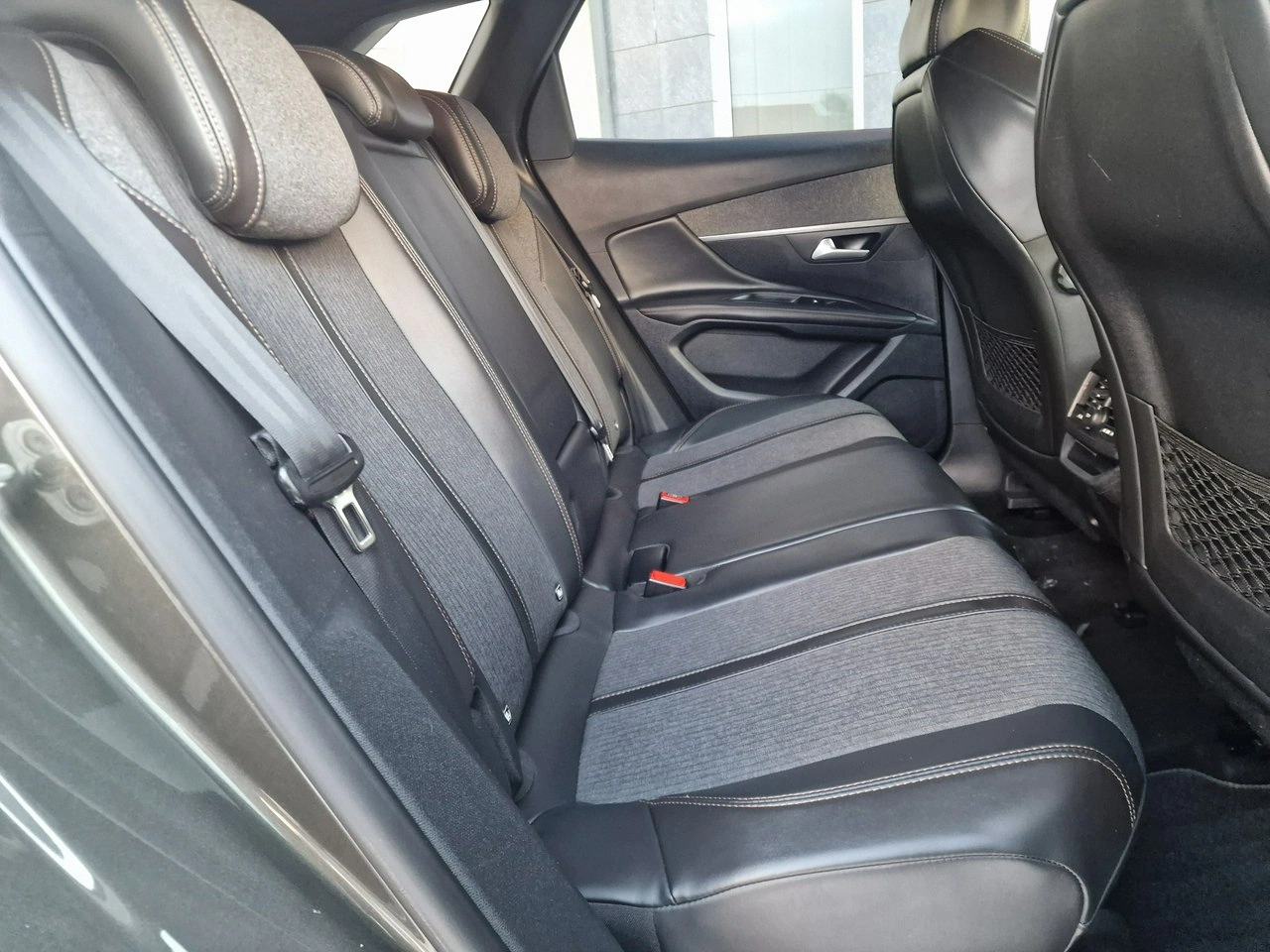 Peugeot 3008 - Zdjęcie 21