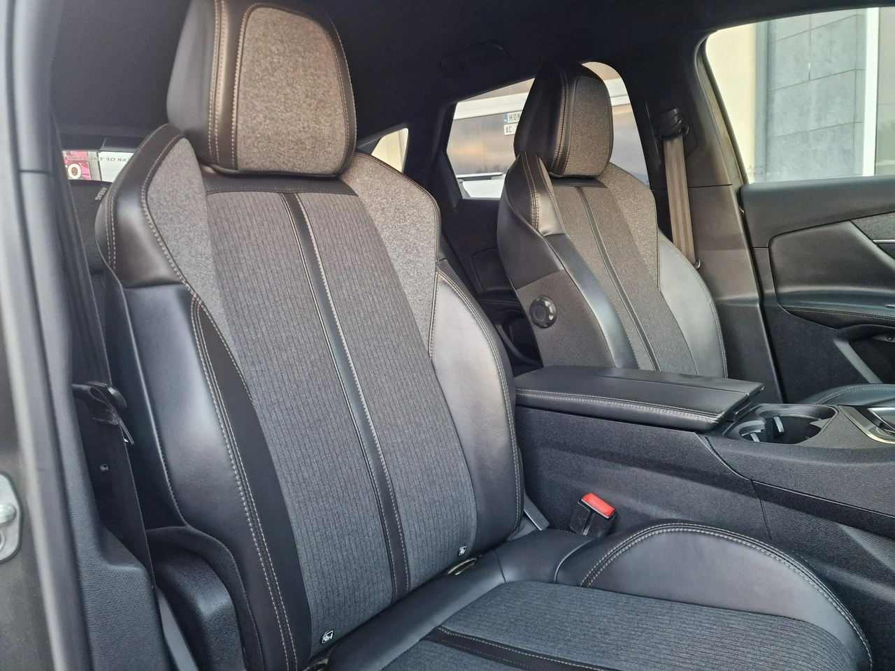 Peugeot 3008 - Zdjęcie 23