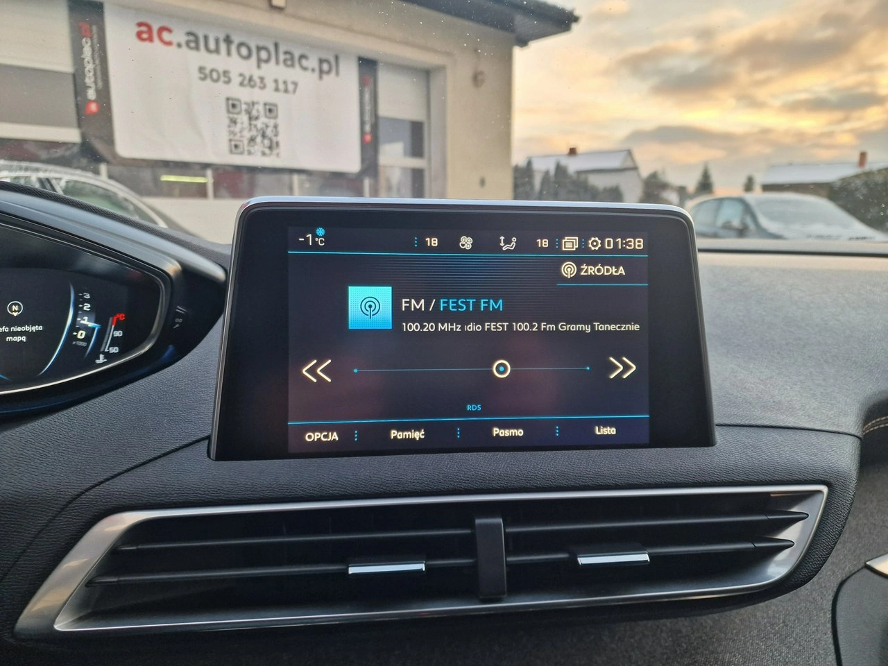 Peugeot 3008 - Zdjęcie 28