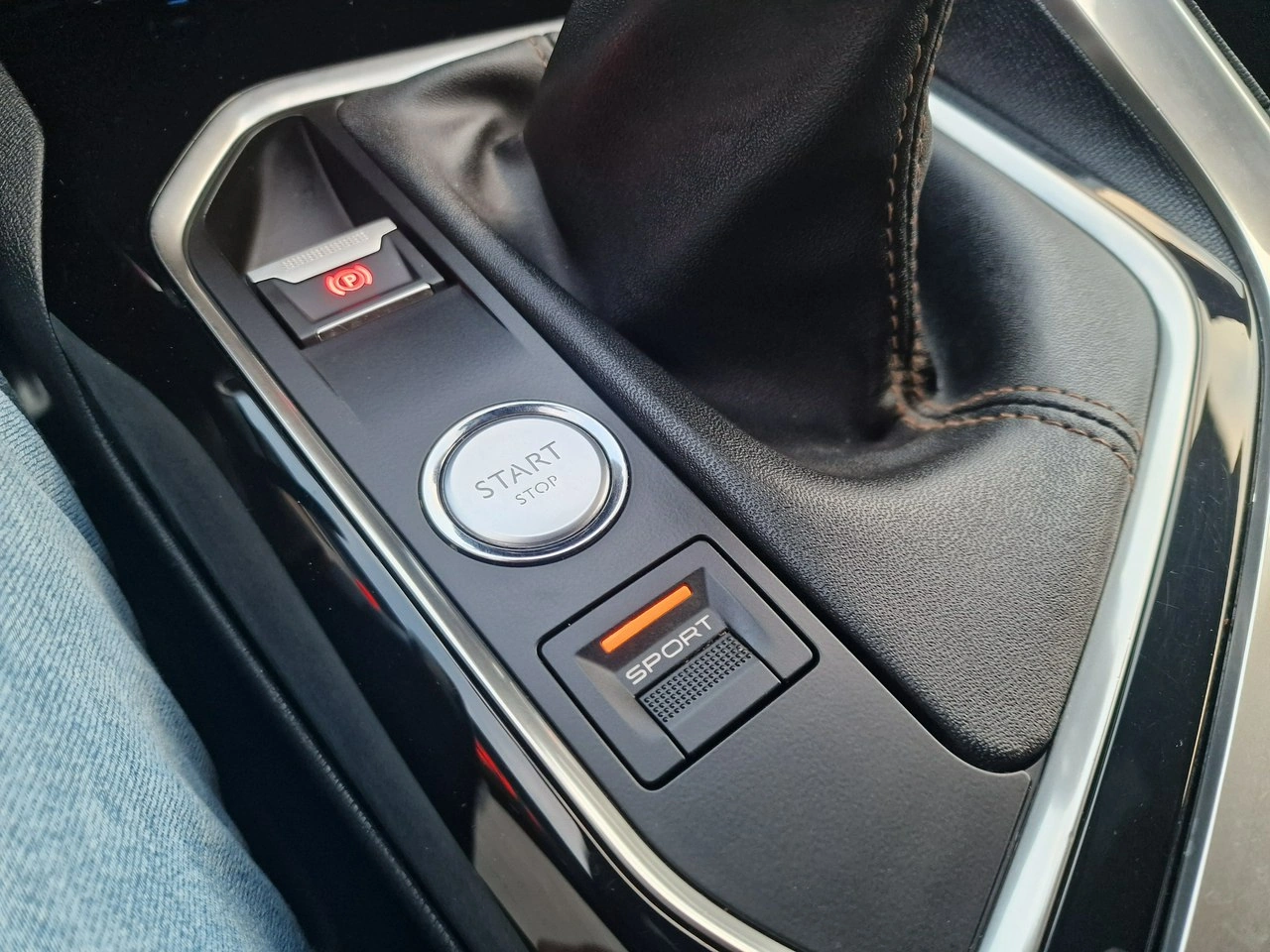 Peugeot 3008 - Zdjęcie 35