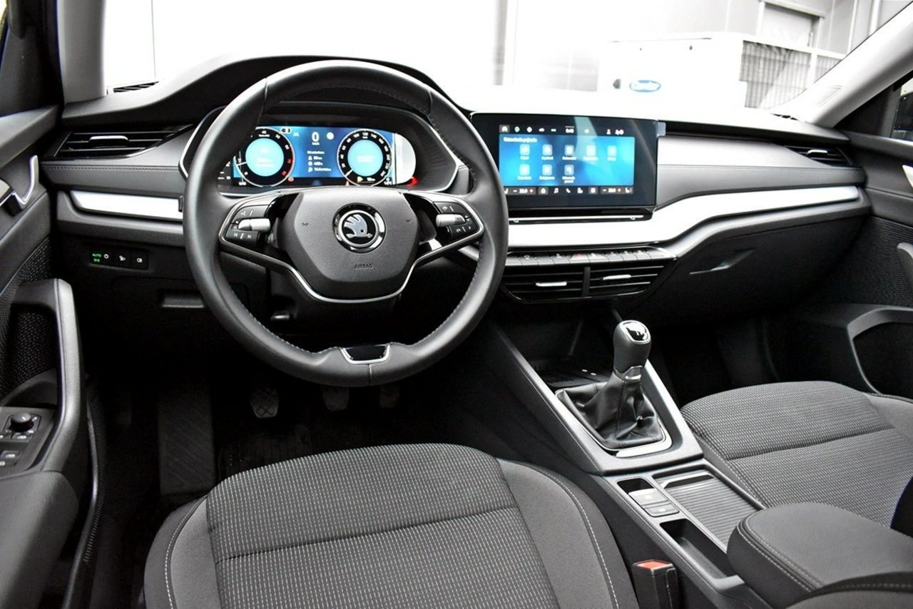 Skoda Octavia - Zdjęcie 11