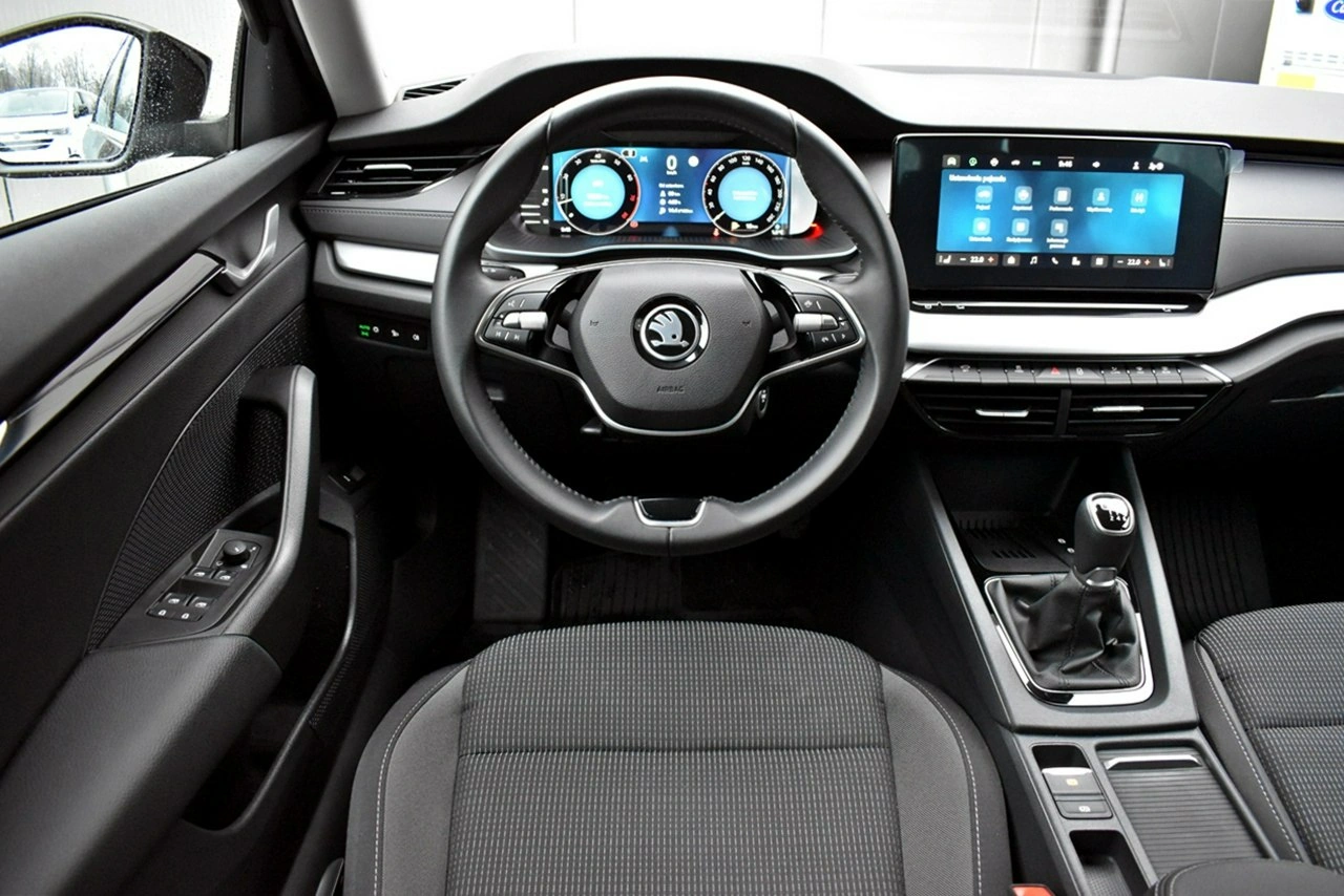 Skoda Octavia - Zdjęcie 12