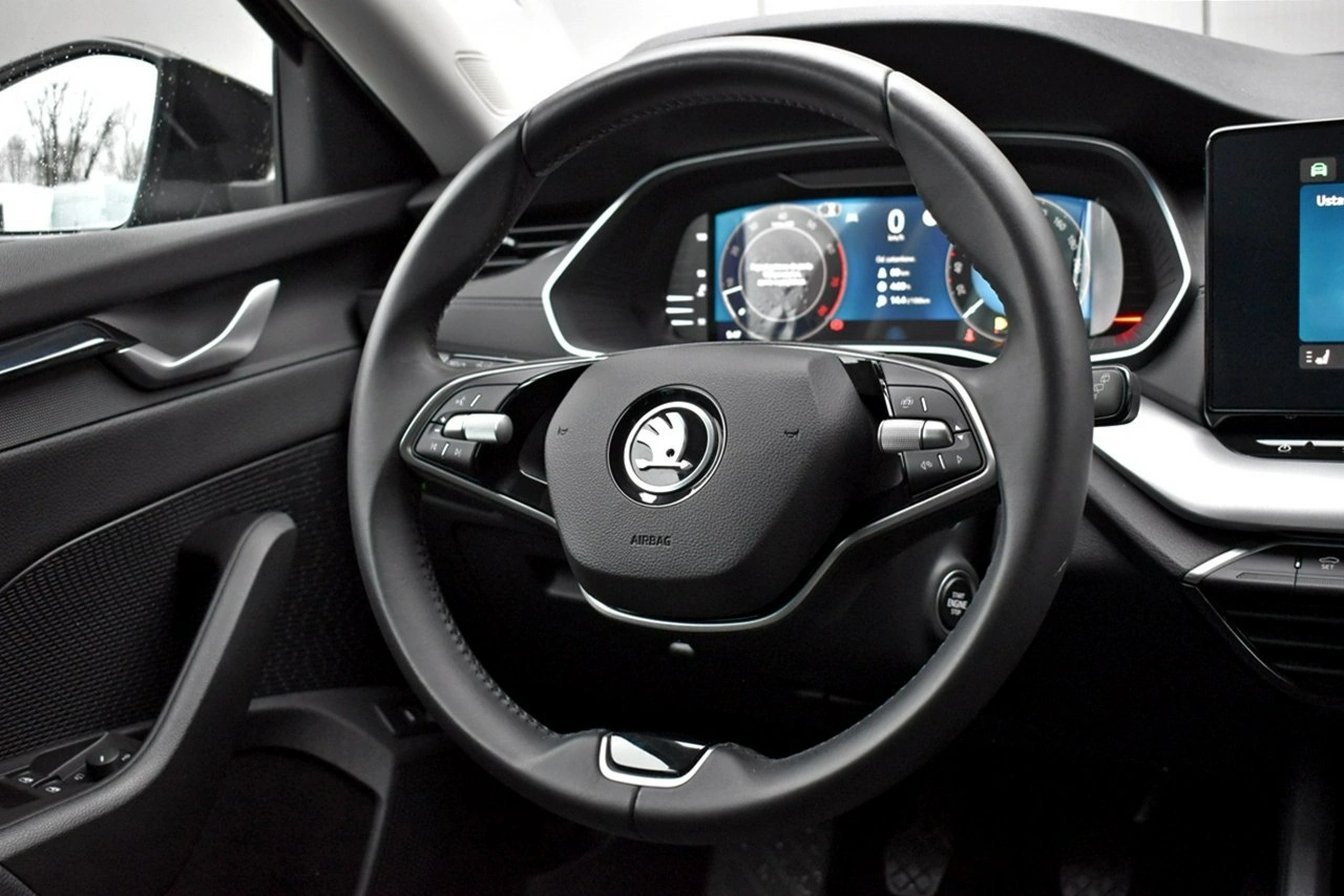 Skoda Octavia - Zdjęcie 16