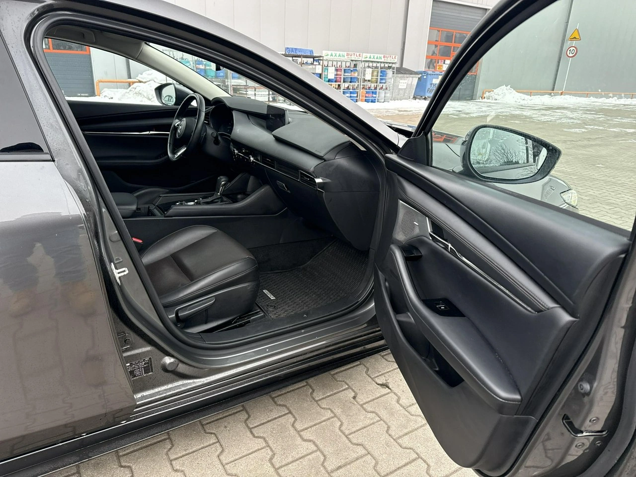 Mazda 3 - Zdjęcie 18