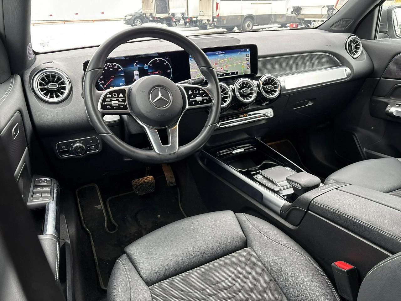 Mercedes EQB - Zdjęcie 12