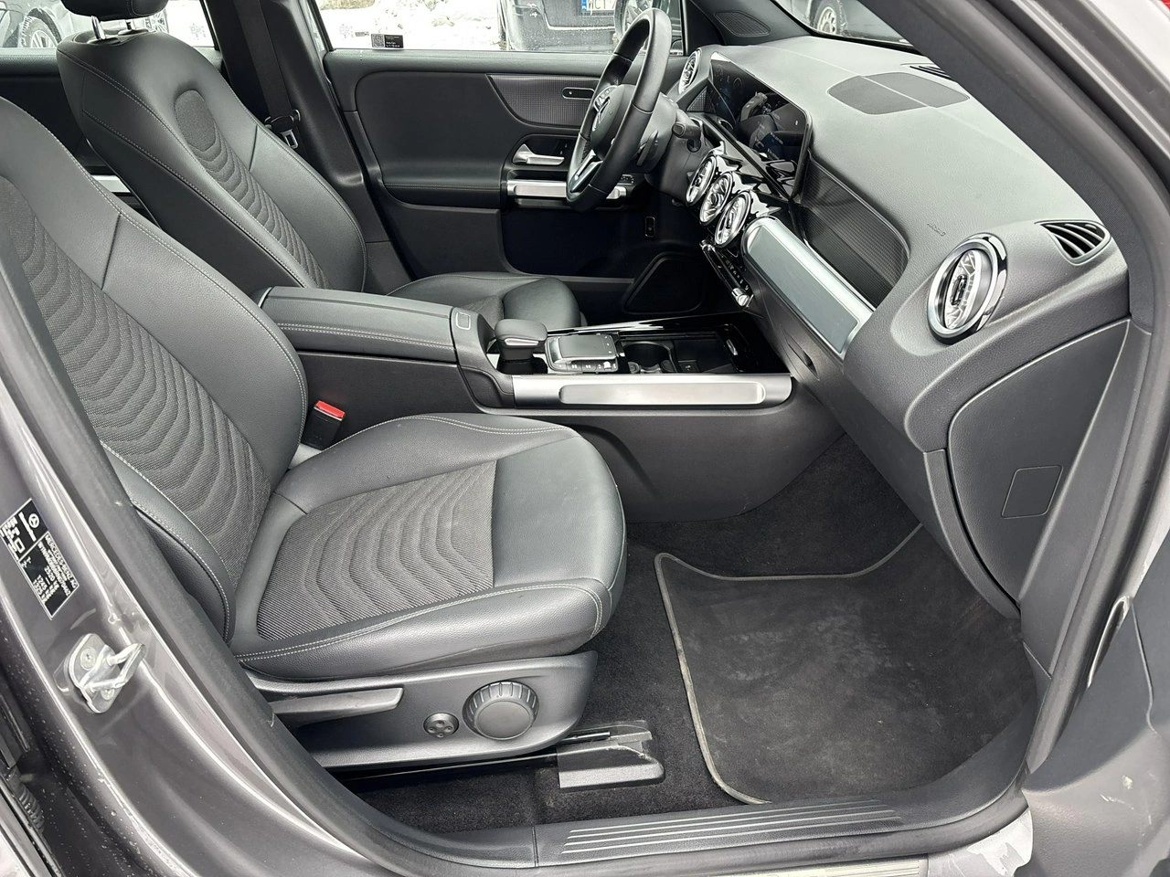 Mercedes EQB - Zdjęcie 19