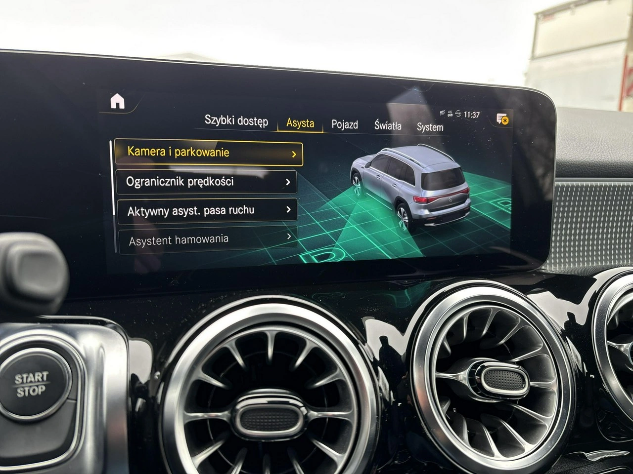 Mercedes EQB - Zdjęcie 26