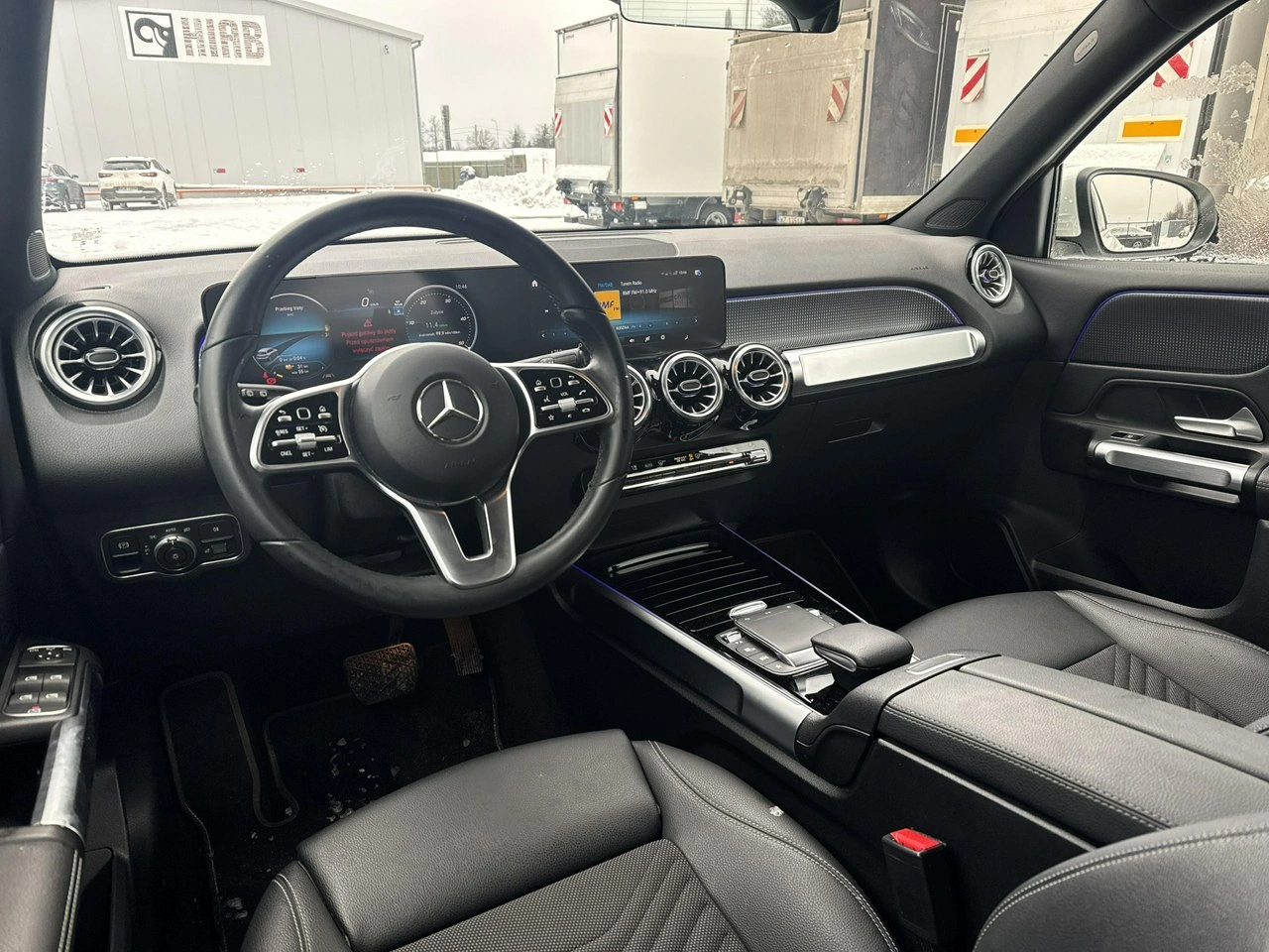 Mercedes EQB - Zdjęcie 12