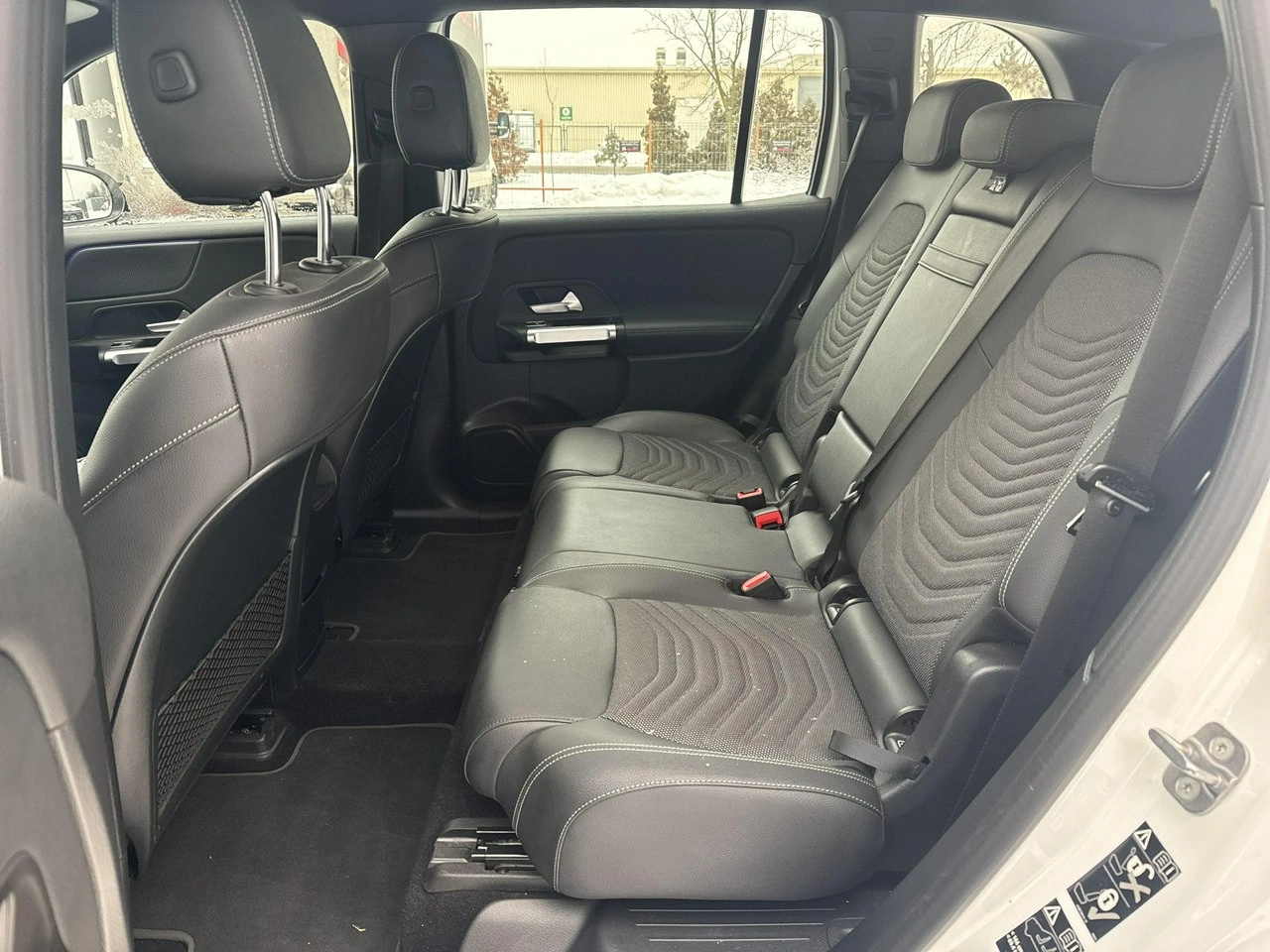 Mercedes EQB - Zdjęcie 14