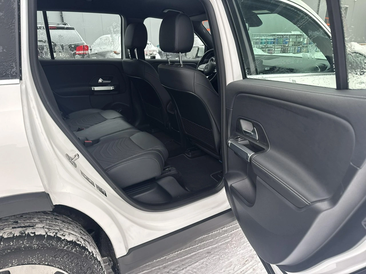 Mercedes EQB - Zdjęcie 17