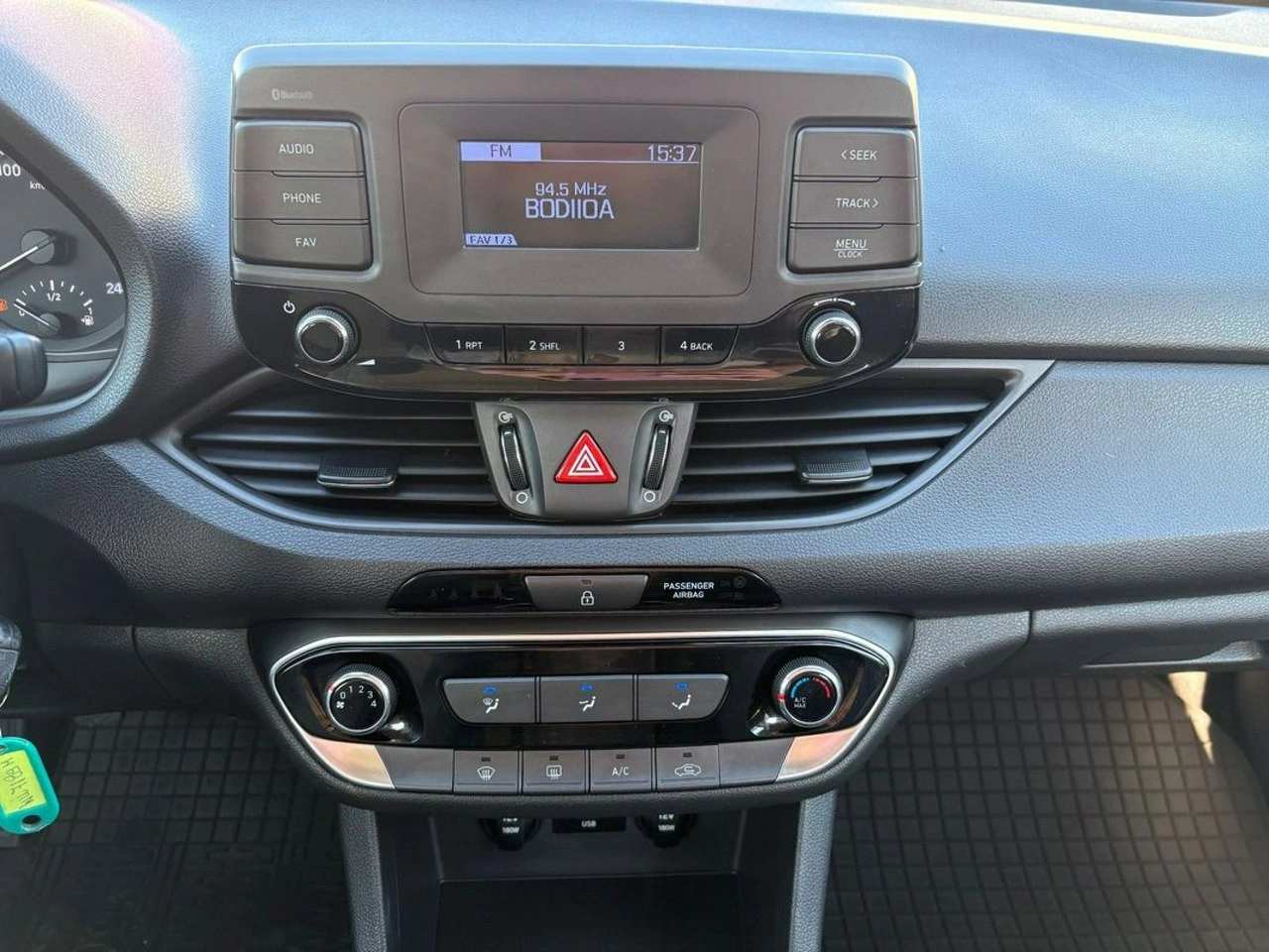 Hyundai i30 - Zdjęcie 13