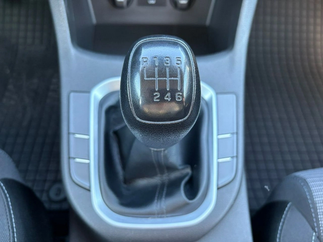 Hyundai i30 - Zdjęcie 23