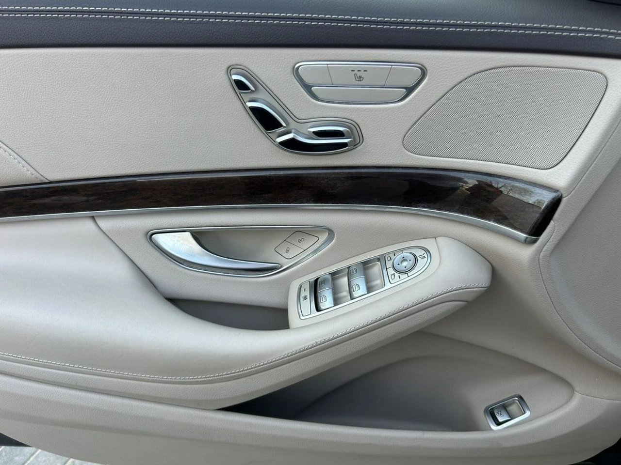 Mercedes S 380 - Zdjęcie 21