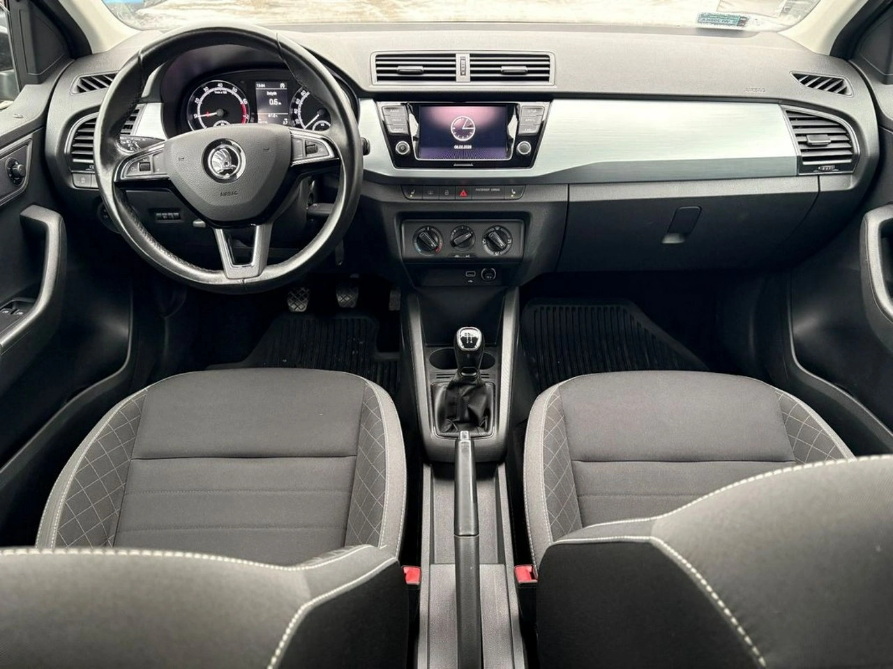 Skoda Fabia - Zdjęcie 10