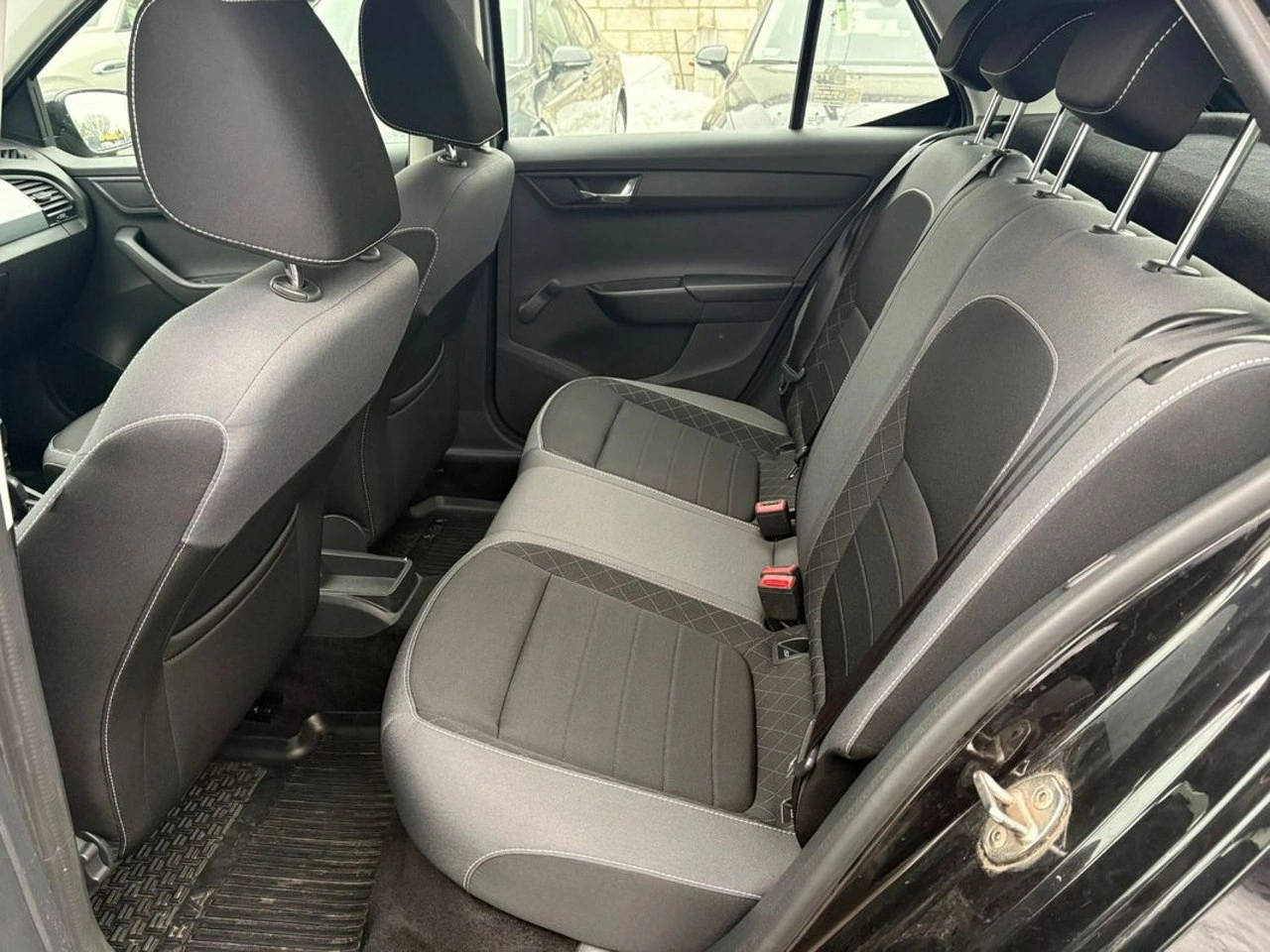 Skoda Fabia - Zdjęcie 17