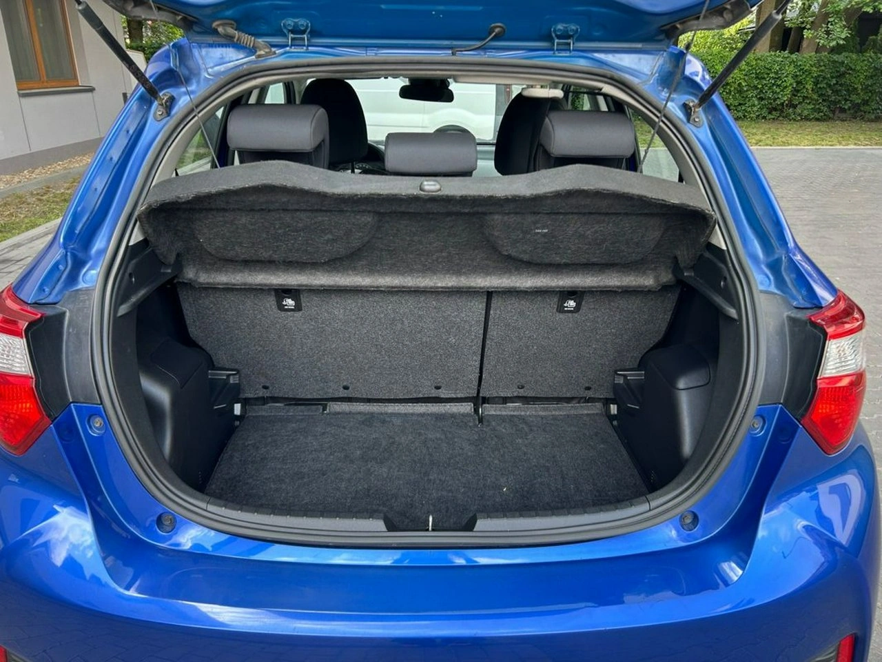 Toyota Yaris - Zdjęcie 19