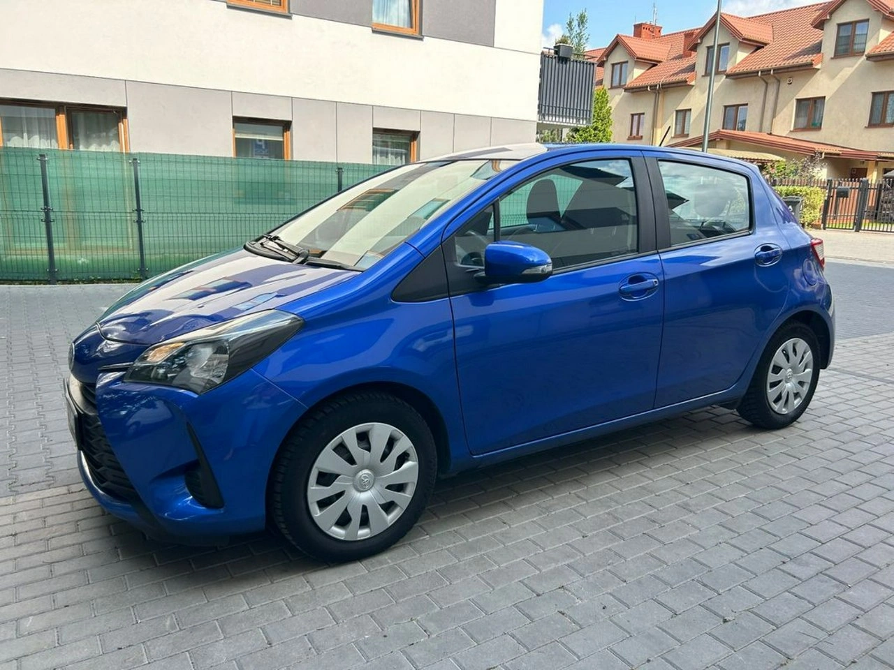 Toyota Yaris - Zdjęcie 3