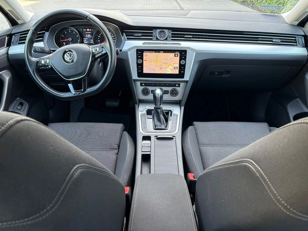 Volkswagen Passat Variant - Zdjęcie 19