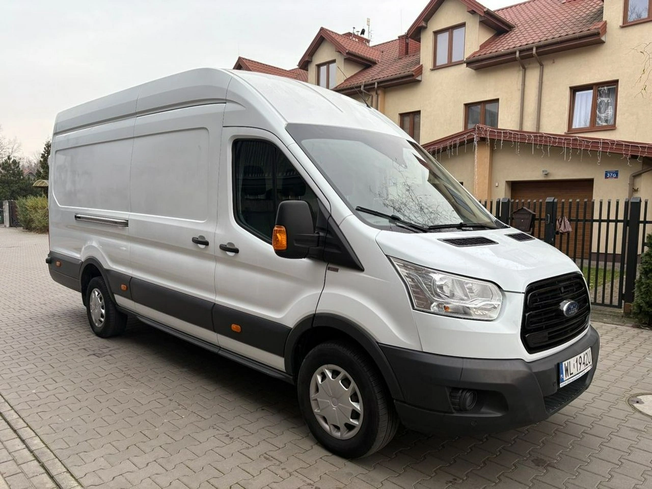 Ford Transit - Zdjęcie 2