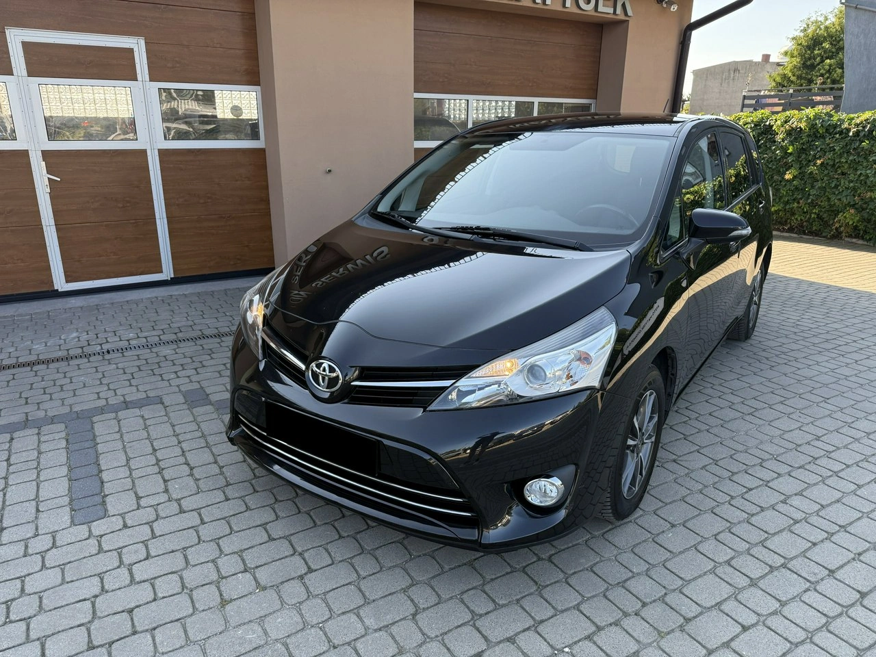 Toyota Verso - Zdjęcie 12