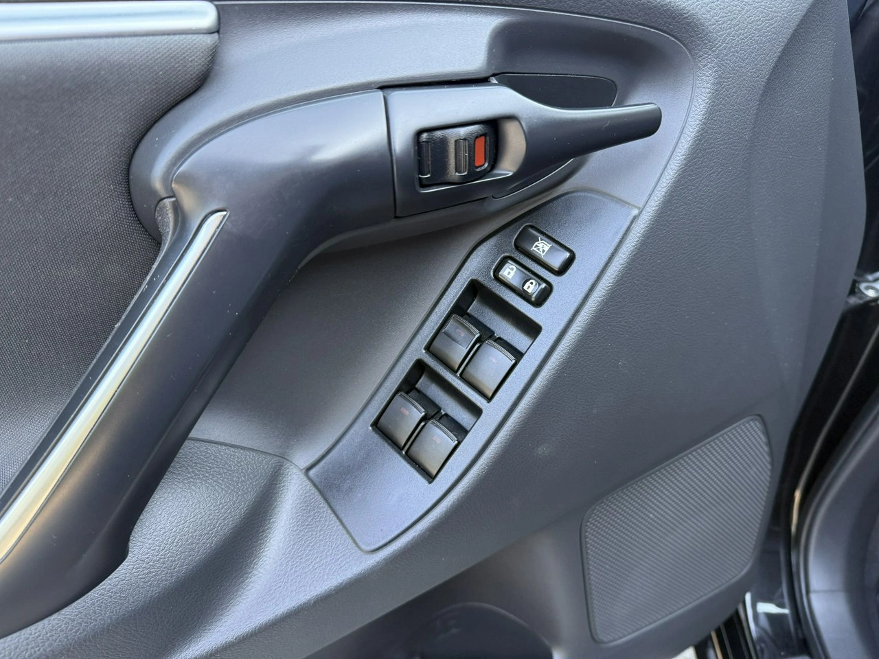 Toyota Verso - Zdjęcie 18