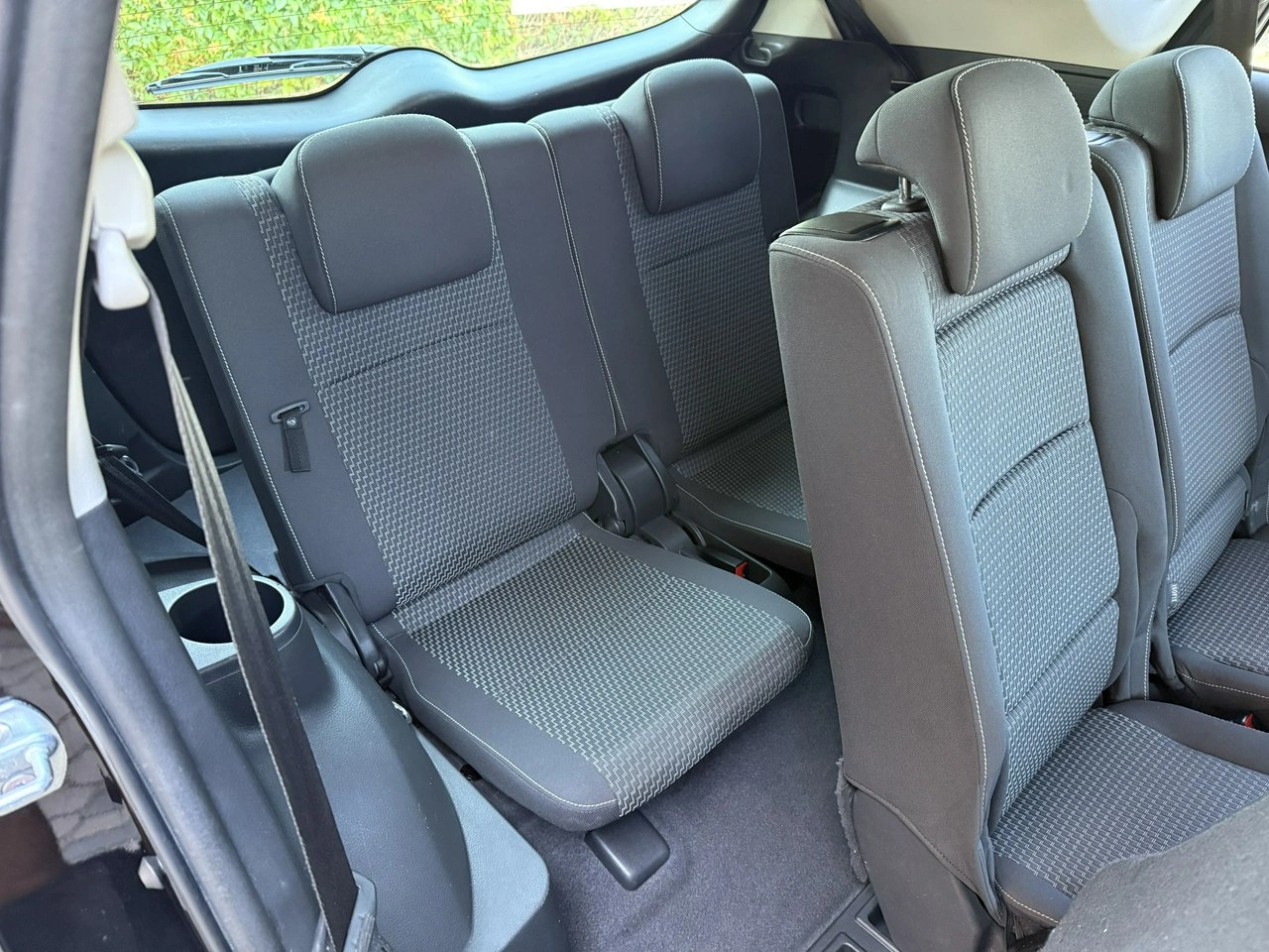 Toyota Verso - Zdjęcie 25