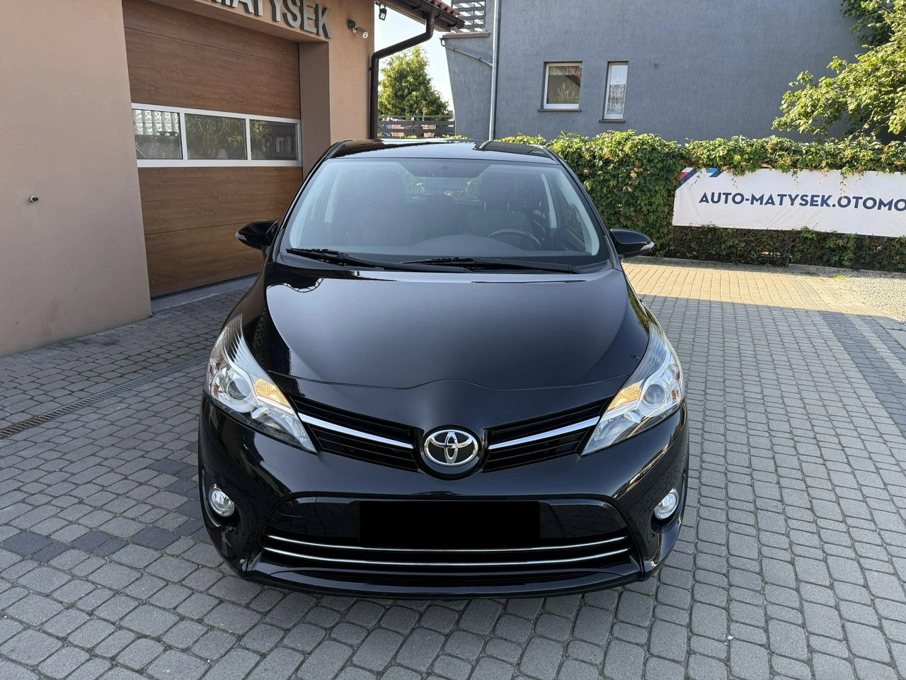 Toyota Verso - Zdjęcie 1