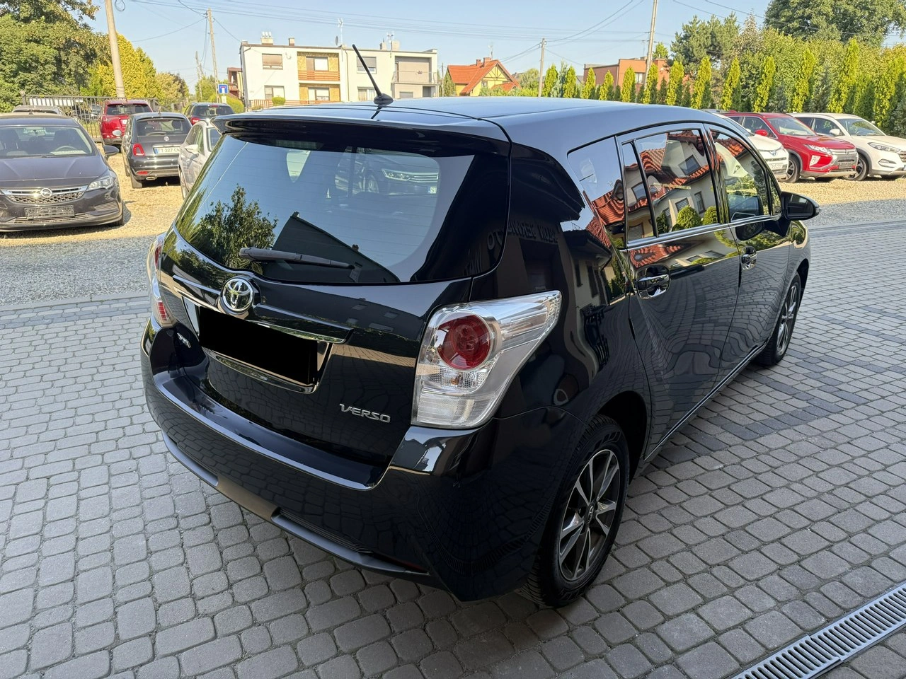 Toyota Verso - Zdjęcie 6