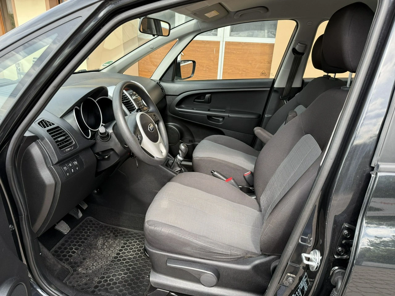 Kia Venga - Zdjęcie 20