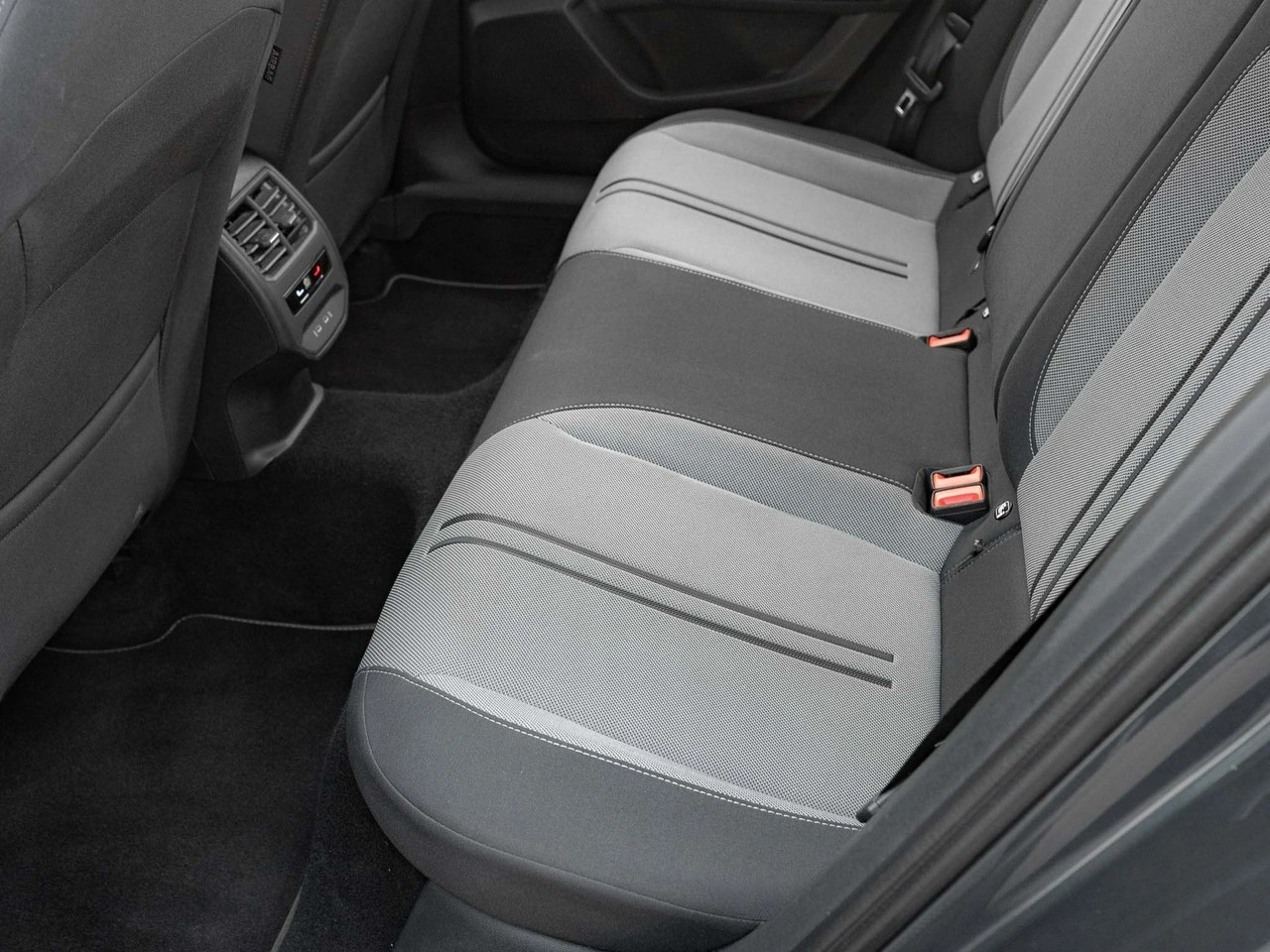 Seat Leon - Zdjęcie 26