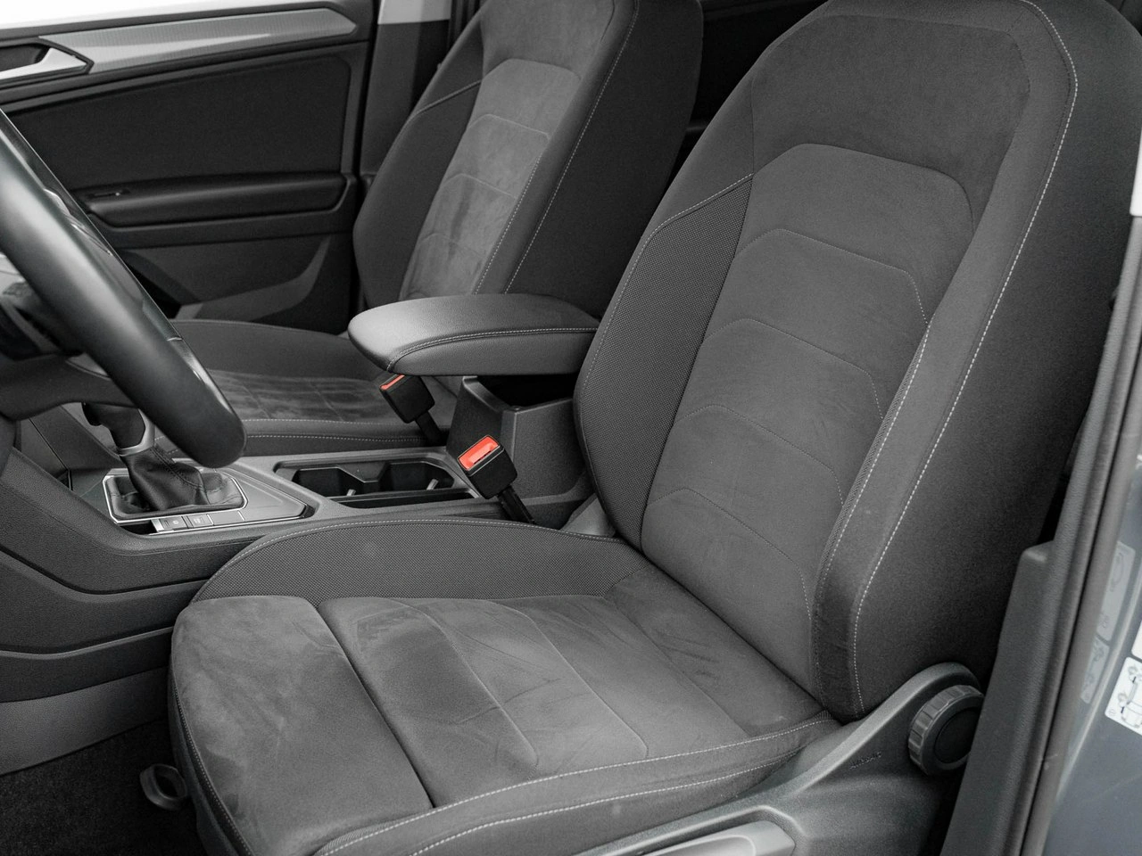 Volkswagen Tiguan - Zdjęcie 12