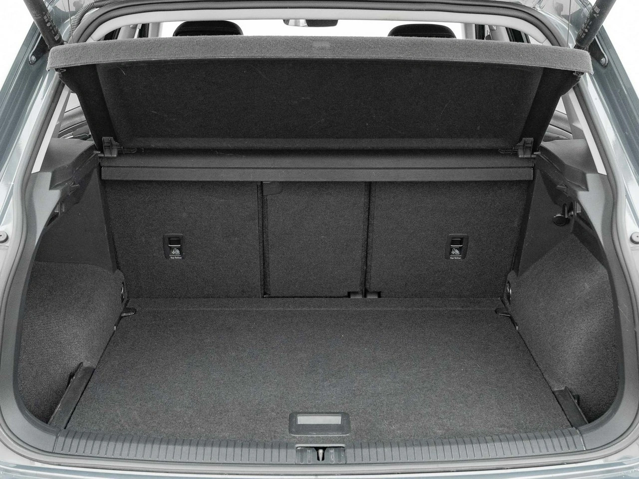 Volkswagen Tiguan - Zdjęcie 30