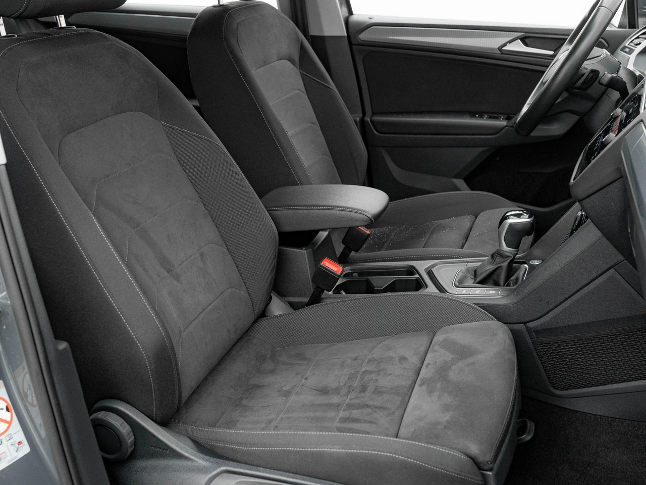 Volkswagen Tiguan - Zdjęcie 33