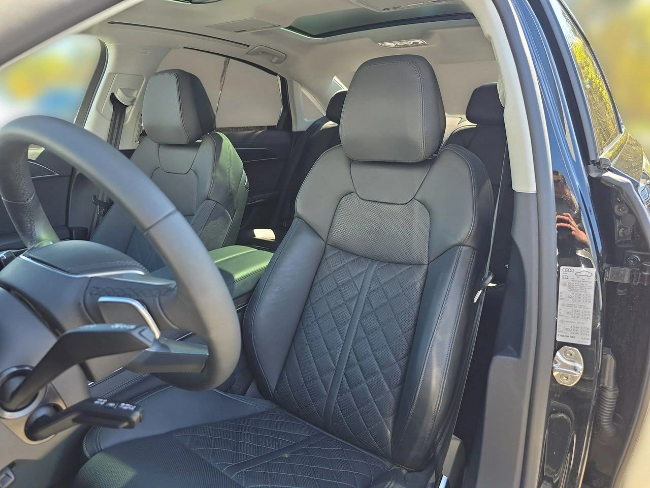 Audi A8 - Zdjęcie 17