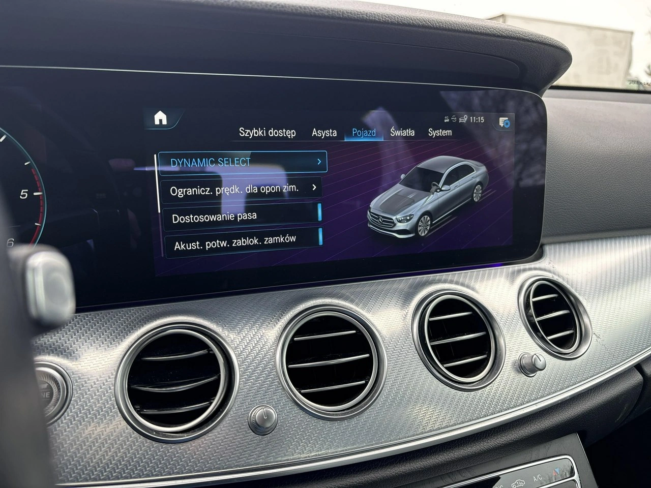 Mercedes E 220 - Zdjęcie 22