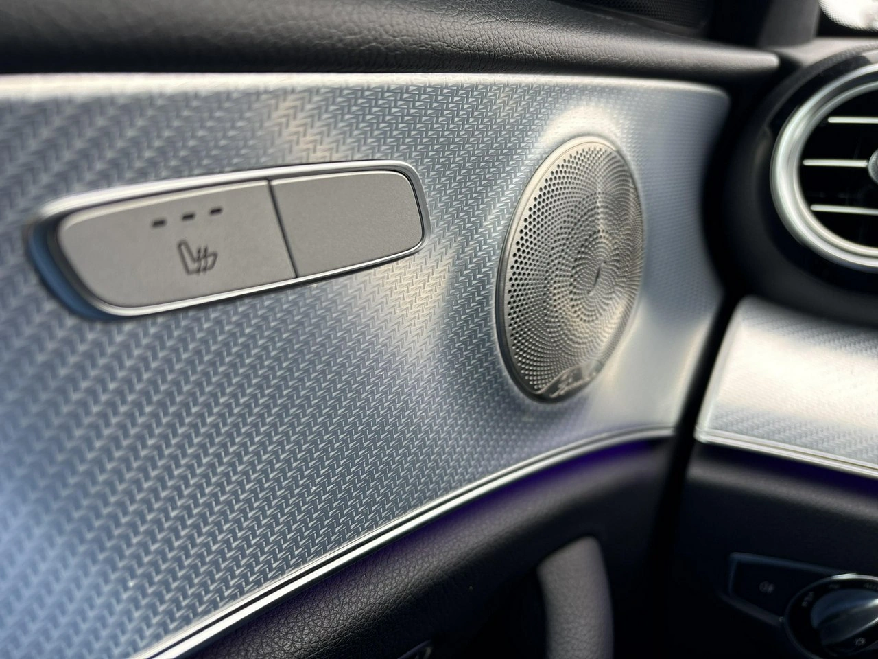 Mercedes E 220 - Zdjęcie 26