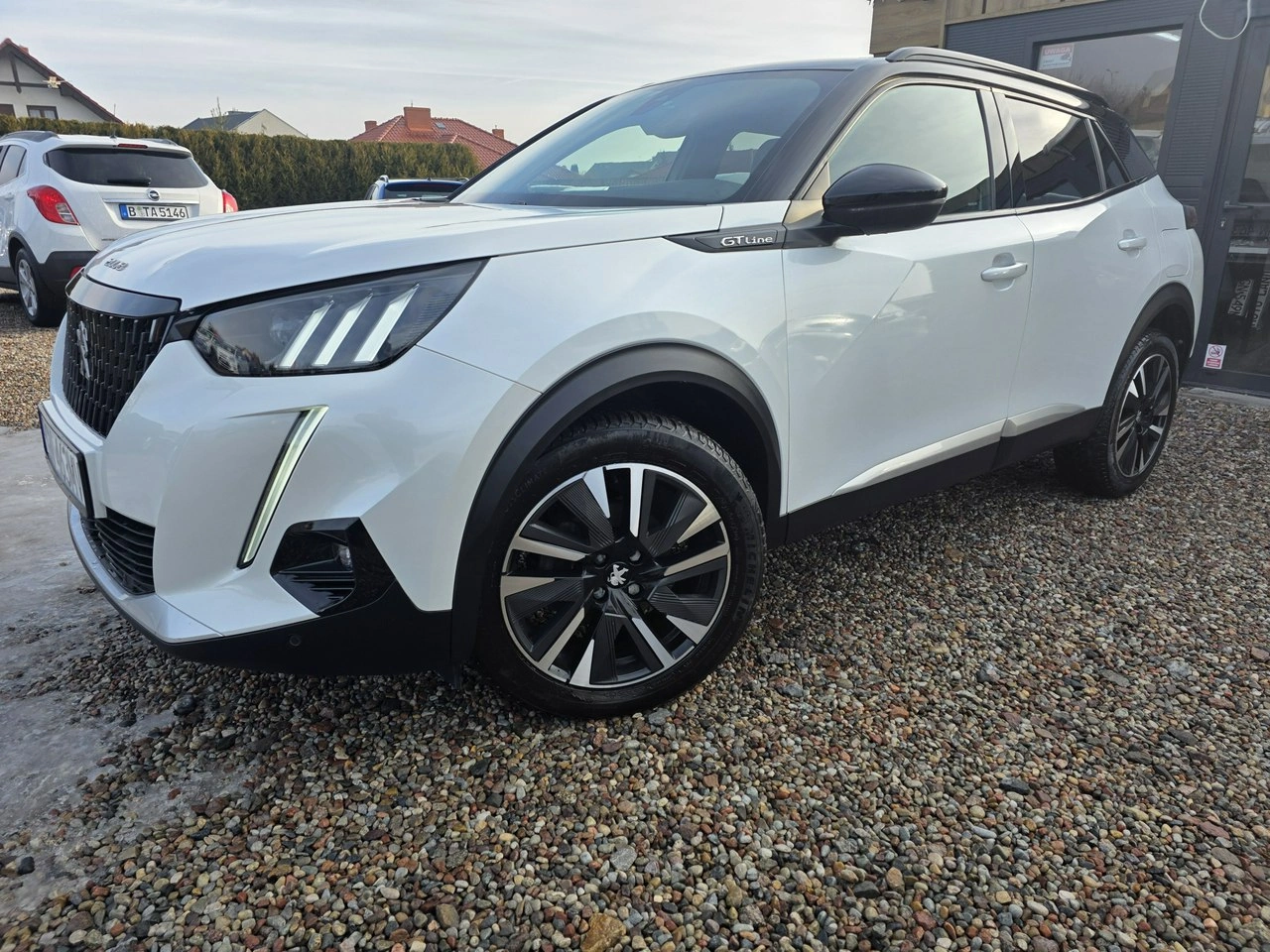 Peugeot 2008 - Zdjęcie 10