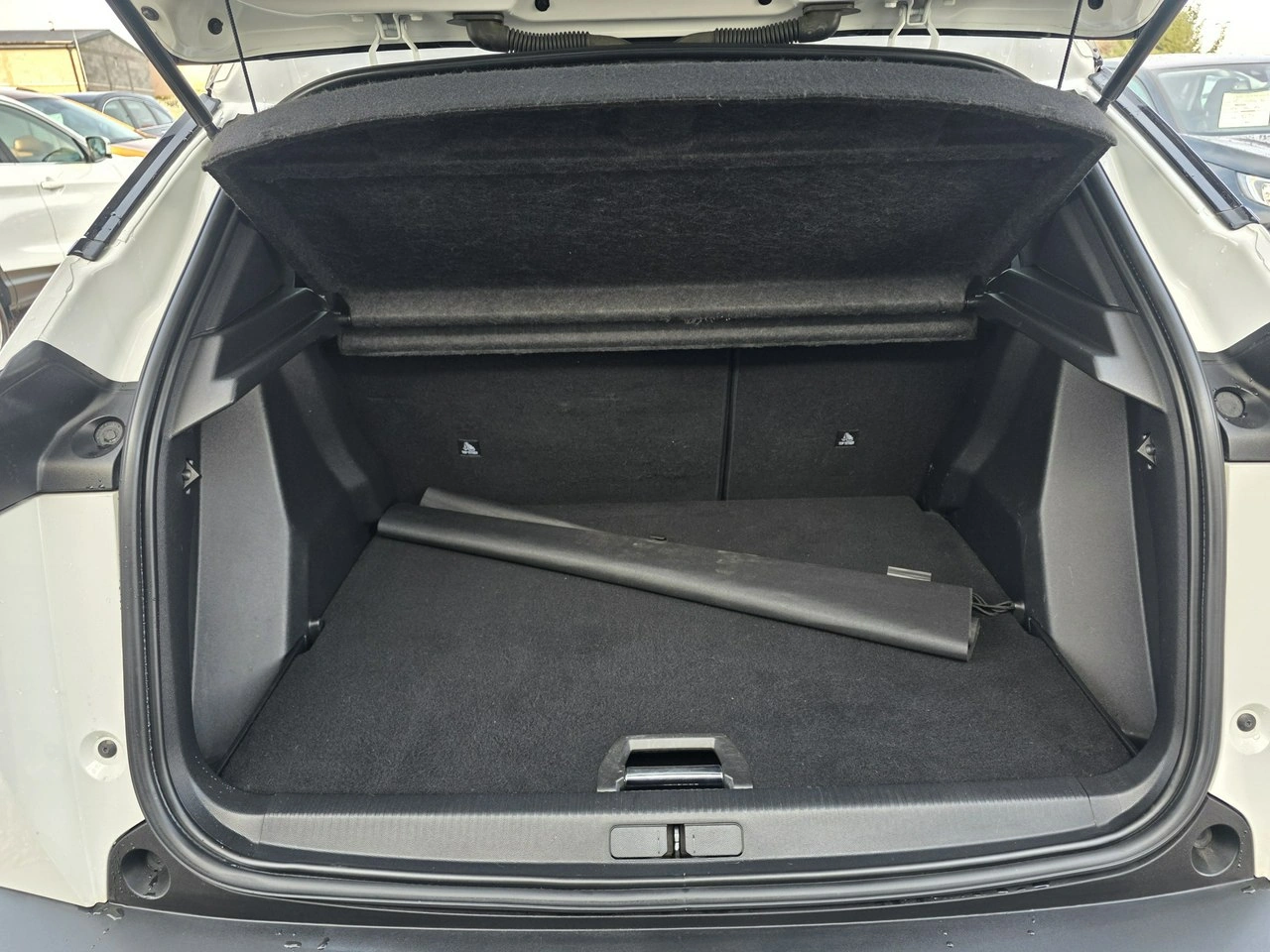 Peugeot 2008 - Zdjęcie 22