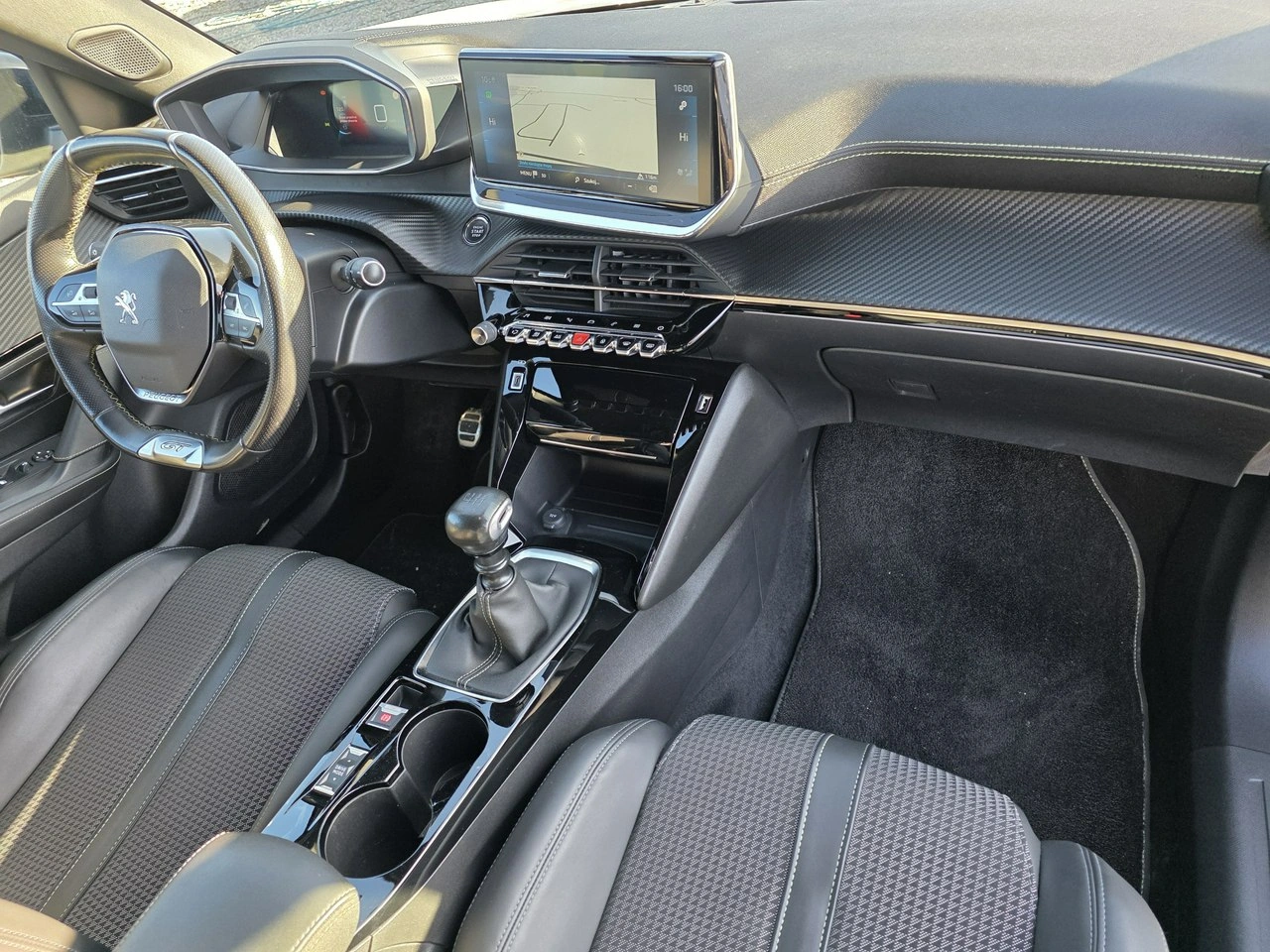 Peugeot 2008 - Zdjęcie 26