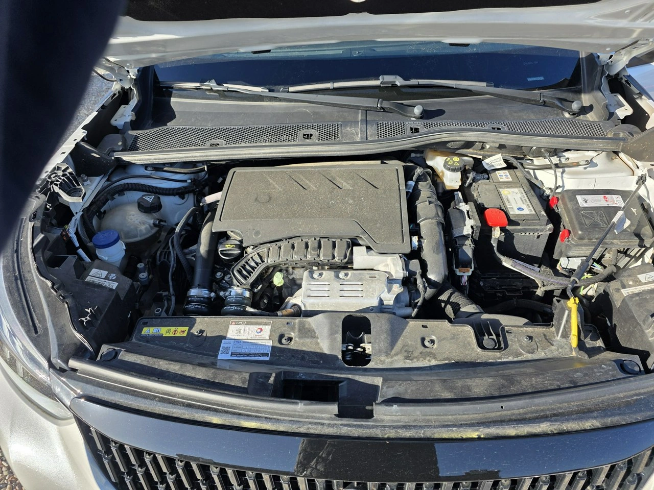 Peugeot 2008 - Zdjęcie 30