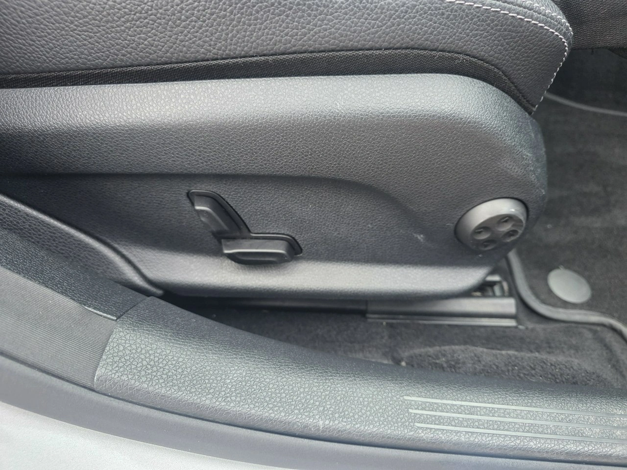 Mercedes C 180 - Zdjęcie 29