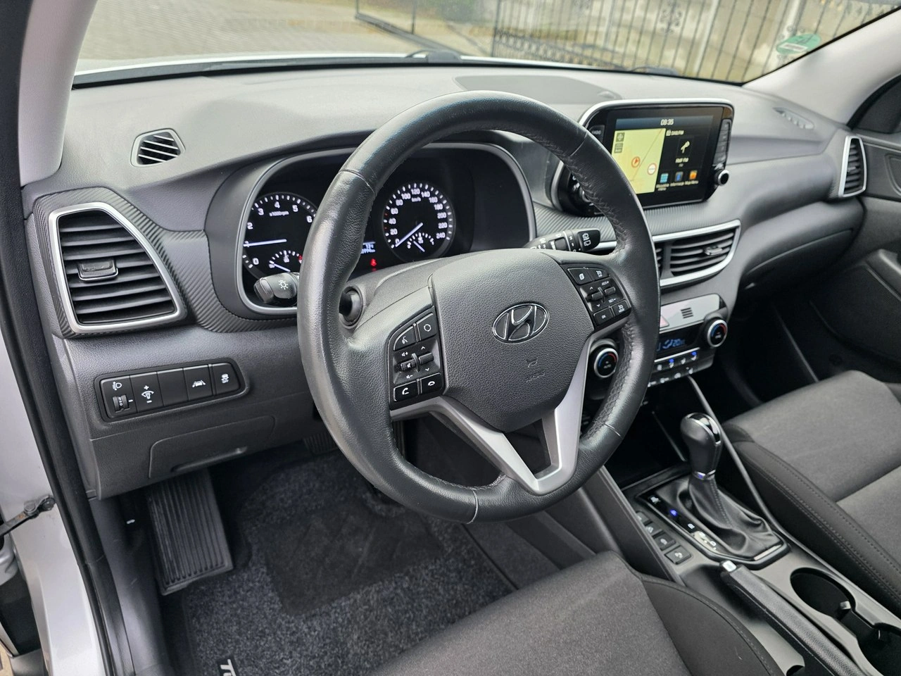 Hyundai Tucson - Zdjęcie 19