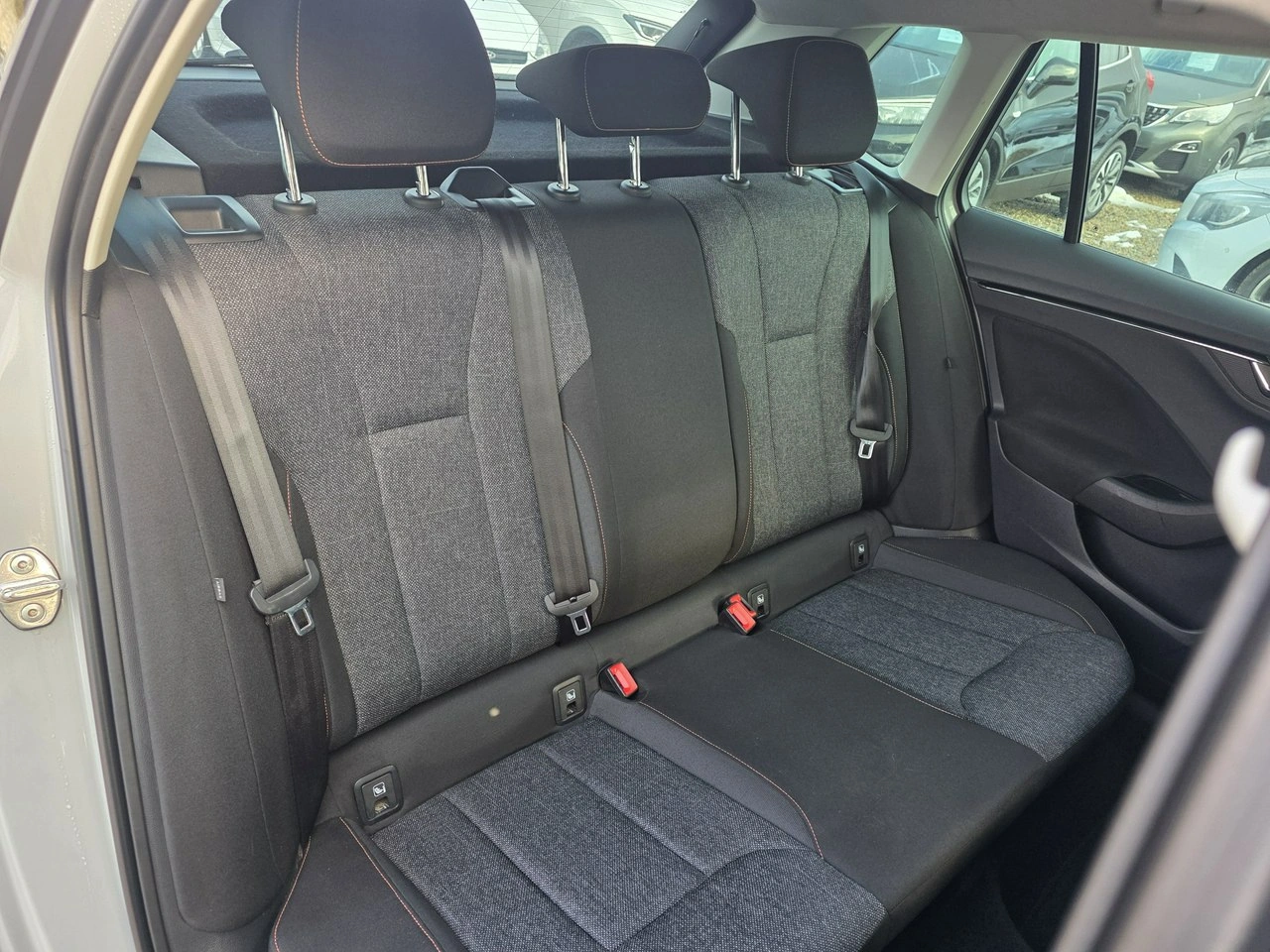 Skoda Kamiq - Zdjęcie 18