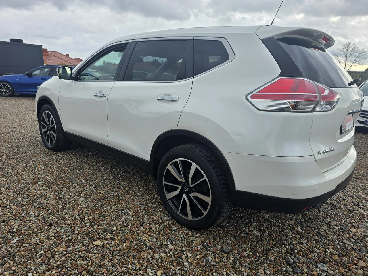 Nissan X-Trail - Zdjęcie 17