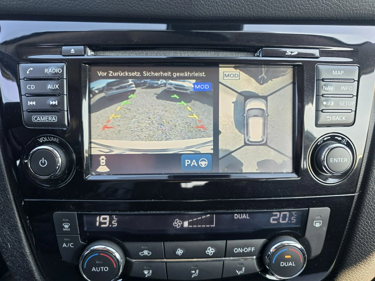 Nissan X-Trail - Zdjęcie 2